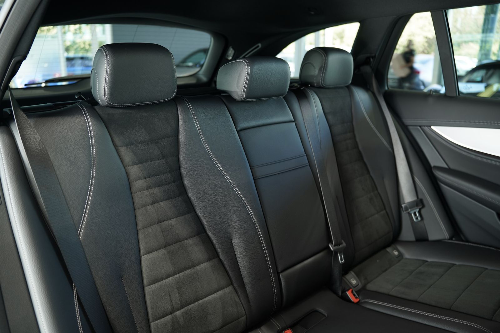 Mercedes Benz E 400