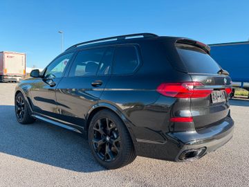 BMW X7 M50 - 6