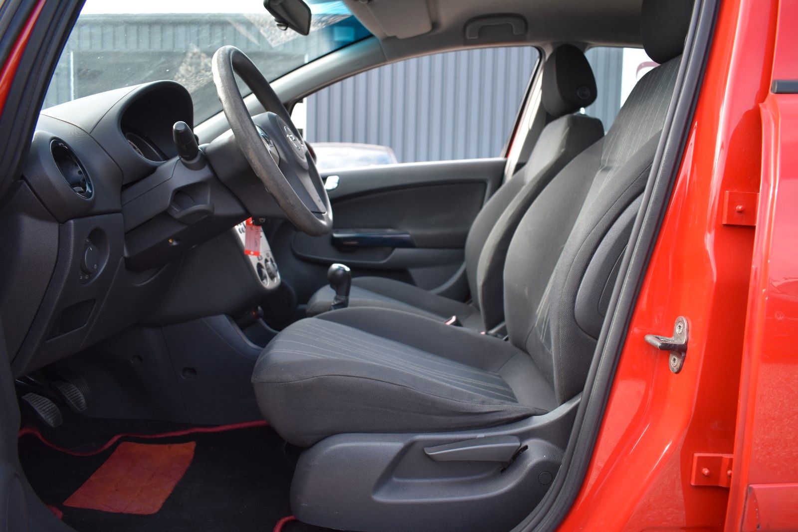 Fahrzeugabbildung Opel Corsa D Edition KLIMA