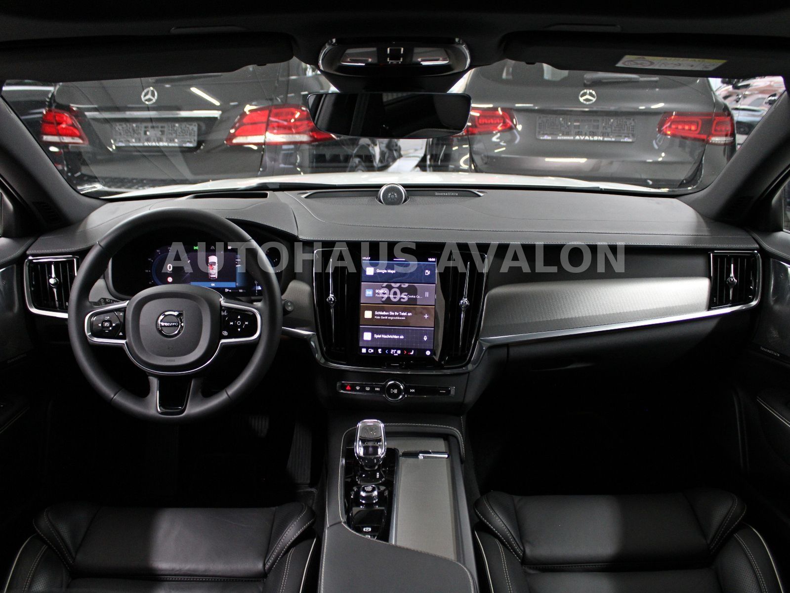 Volvo V90 AWD*Ultimate Dark*R-Design~B&W®~PANO~FOUR-C foto 24