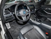 BMW 330 - Vorschau Bild 15