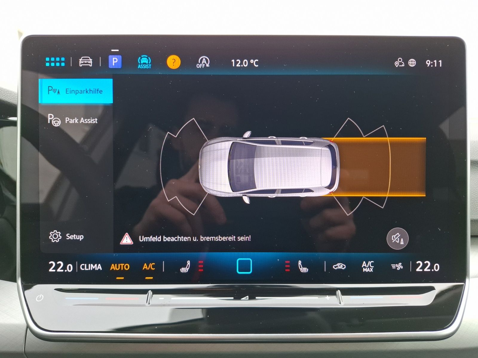 Fahrzeugabbildung Volkswagen Golf VIII TSI Life LED CarPlay AID ACC Park-Assi