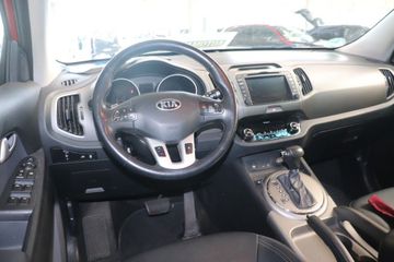 Fotografie des Kia Sportage 2.0 GDI 2WD AT Vision AHK