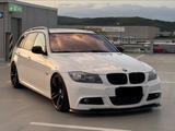 BMW 330d Touring M-Paket BMW Individual AHK NAVI  - BMW 330 aus 2010: 330d