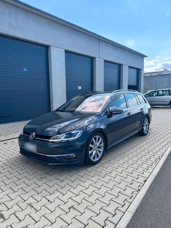 Image of Volkswagen Golf