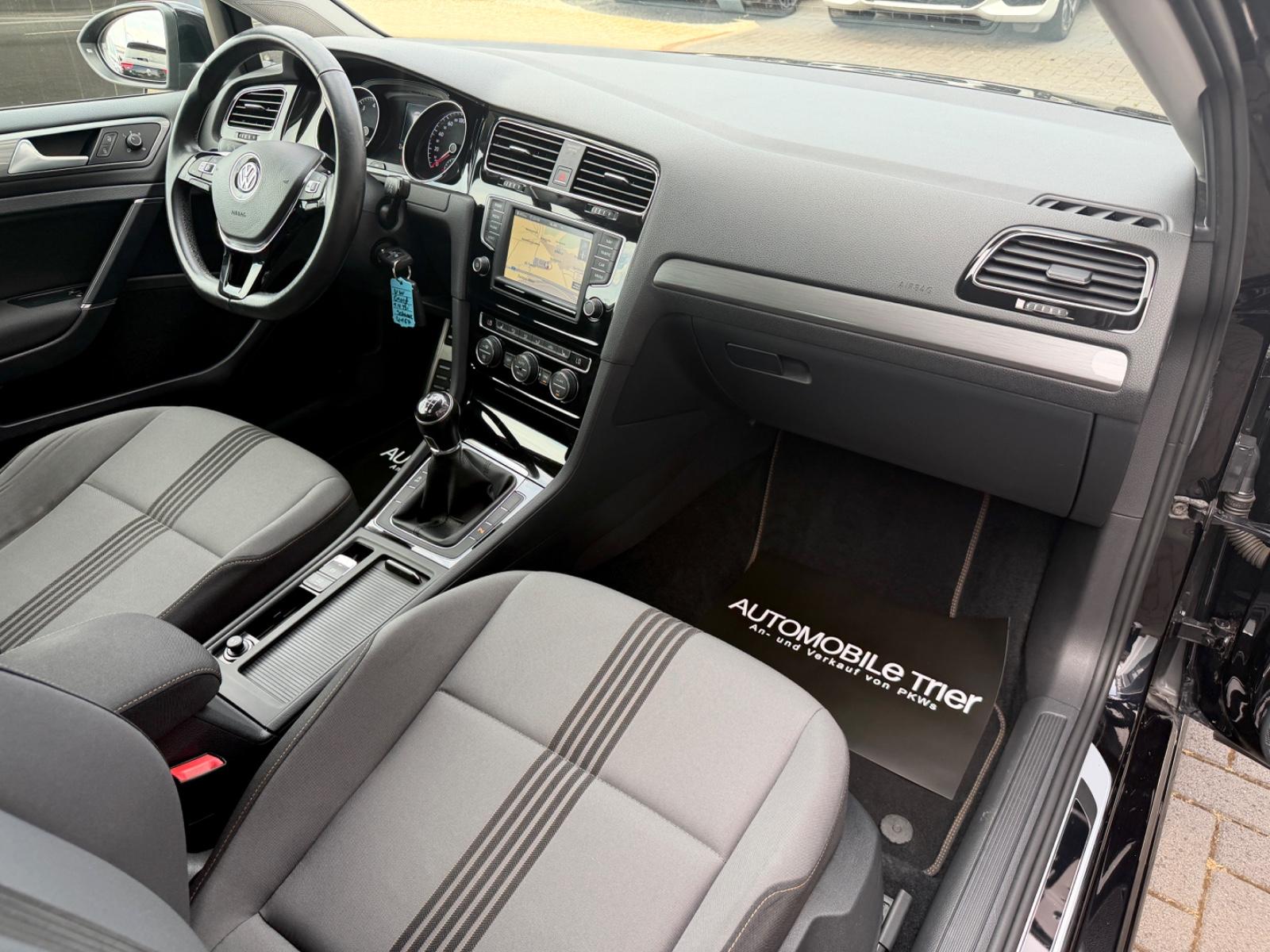 Volkswagen Golf 7 1.4 TSI R Line/NAVI/BI-XENON/PDC/GARANTIE
