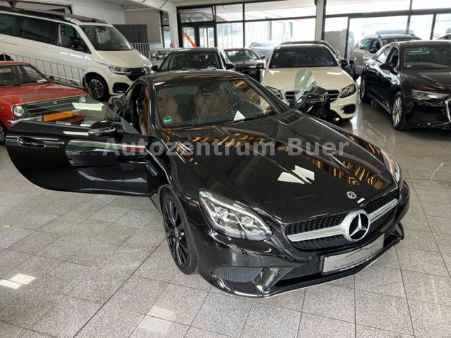 Mercedes-Benz SLC 300 Sport Navi/Rückfahrkamera/Pano