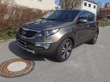 Kia Sportage 2.0 CRDi 4WD 184 Spirit Automatik 2.Han - Kia Sportage aus 2011 mit Diesel-Antrieb