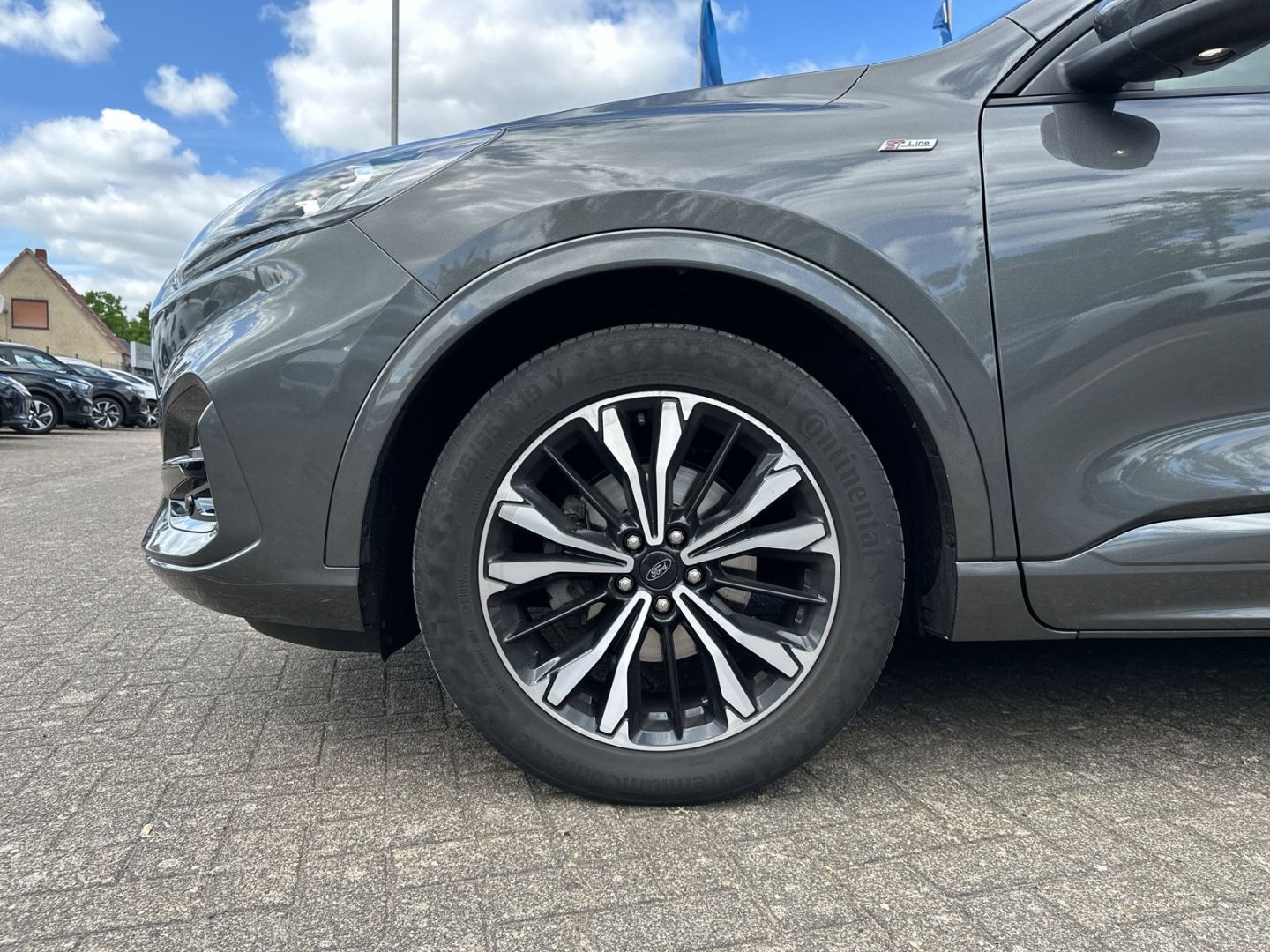 Fahrzeugabbildung Ford Kuga ST-Line X 1.5 EcoBoost EU6d HUD Navi Digita