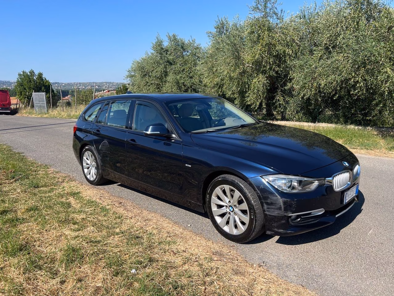 BMW 320