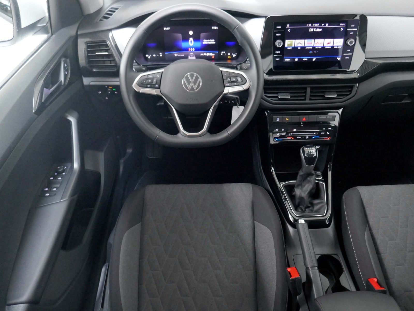 Fahrzeugabbildung Volkswagen T-Cross Life 1.0 TSI | LED PDC ACC App