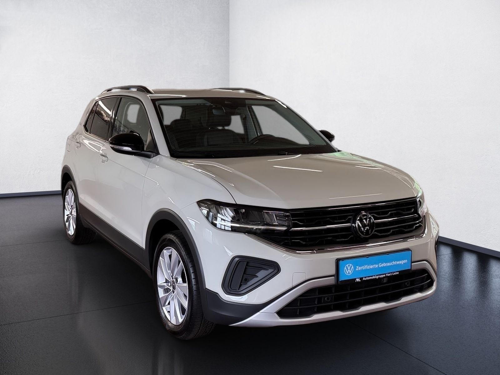 Volkswagen T-Cross - Bild 8