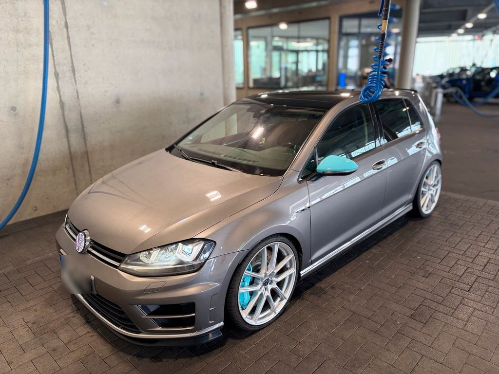 Image of Volkswagen Golf