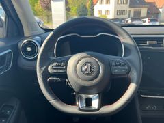MG ZS 1.5 VTi Luxury 360 SpurH LED Leder PDC
