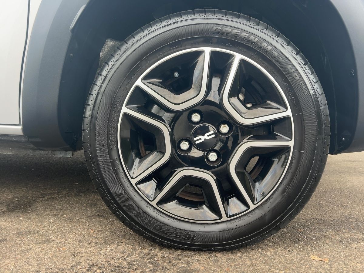 Dacia Spring - Bild 18