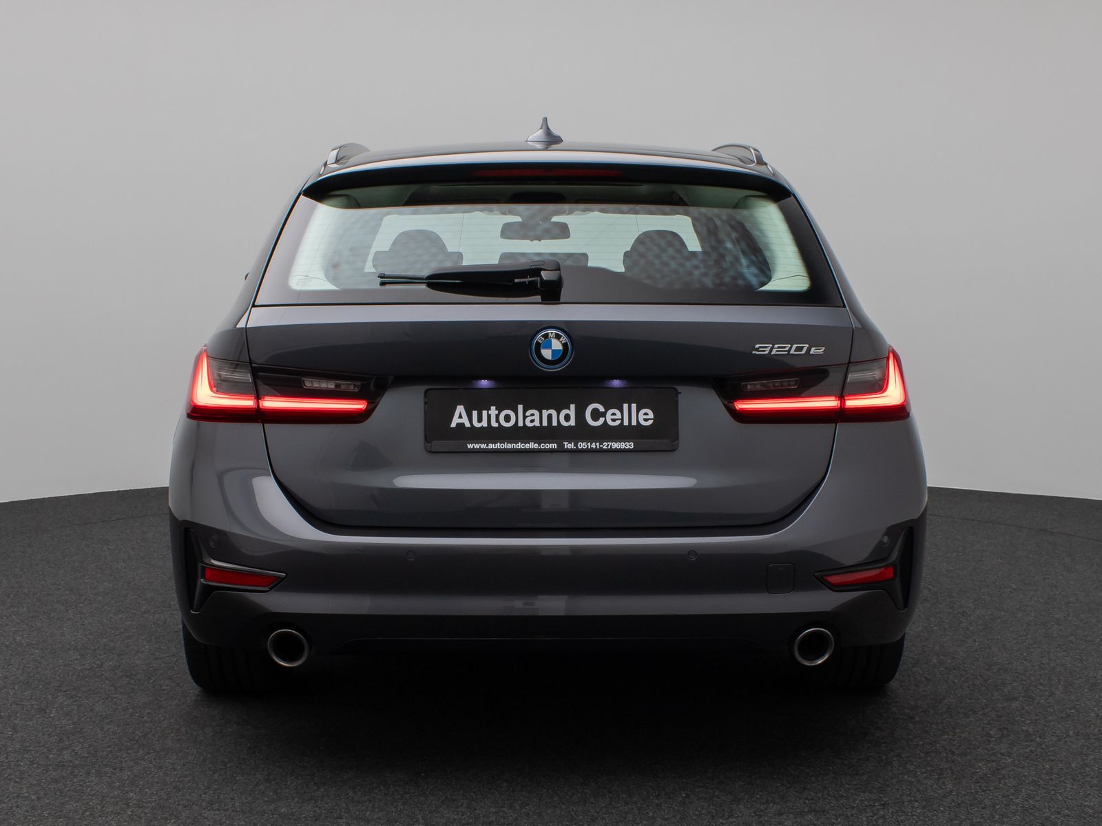 Fahrzeugabbildung BMW 320e Sport Line Panorama DAB CockPitPr PDC Alarm