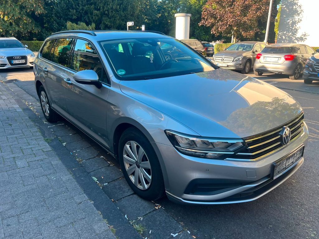 Image of Volkswagen Passat Variant