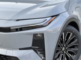Toyota C-HR + 252 KW AWD Lounge Sky&Sound - Toyota C-HR mit Panoramadach