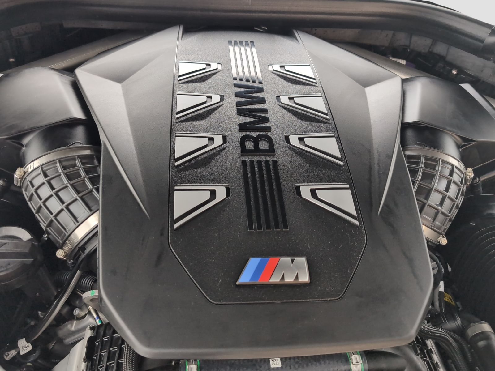 BMW X6 M60 - Bild 16