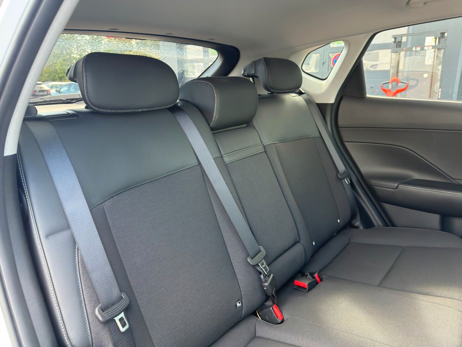 Fahrzeugabbildung Hyundai KONA 1.0 T-GDI Prime *Allwetter*ACC*LED*BOSE*360
