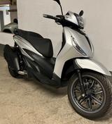 Piaggio Beverly 400 S HPE  - PIAGGIO S BEVERLY