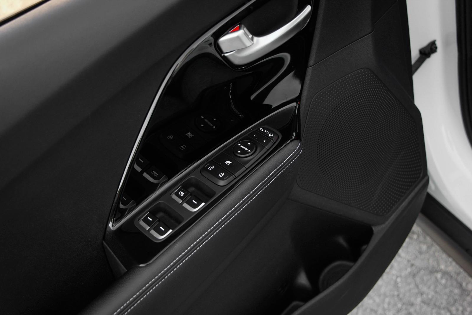 Kia e-Niro DynamicLine 64 kWh/SOH99,7%/Leder/15538ne