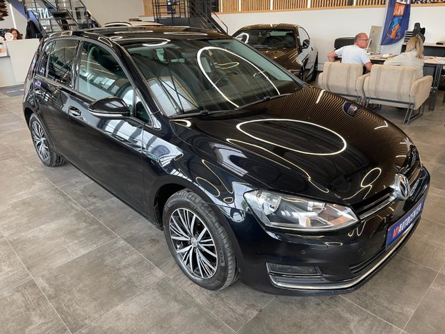 Volkswagen Golf VII Lim. Allstar BMT 4Motion *STHZ*AHK*KAM*