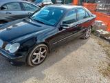 Mercedes-Benz Mercedes-benz C 220 CDI cat Avantgarde - gebrauchte Mercedes-Benz C 220 aus dem Jahr 2006