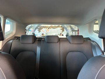 MYAUTOCENTER – Gebraucht- und Jahreswagen mit Werkstattservice in Pfaffenhofen Seat Arona *1.Hand*19%*Tempo*Navi*Spurass*LED*