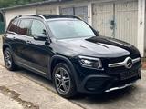 Mercedes-Benz GLB 220 GLB - AMG/PANO/7.SITZER - Mercedes GLB 220 SUV