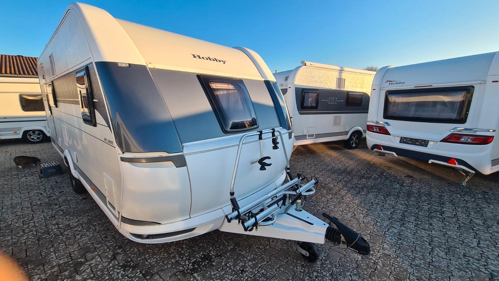 Hobby 560 KMFe De Luxe mit Klima Mover uvm.