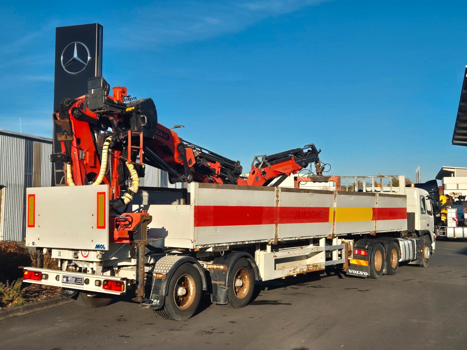 Fahrzeugabbildung Andere MOL CY NV 1214/20T/37 Palfinger PK44002