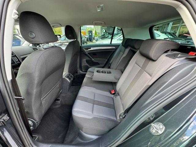Golf 1.2 TSI ALLSTAR NAV/GRA/FLA/PDC/SHZ/Klima