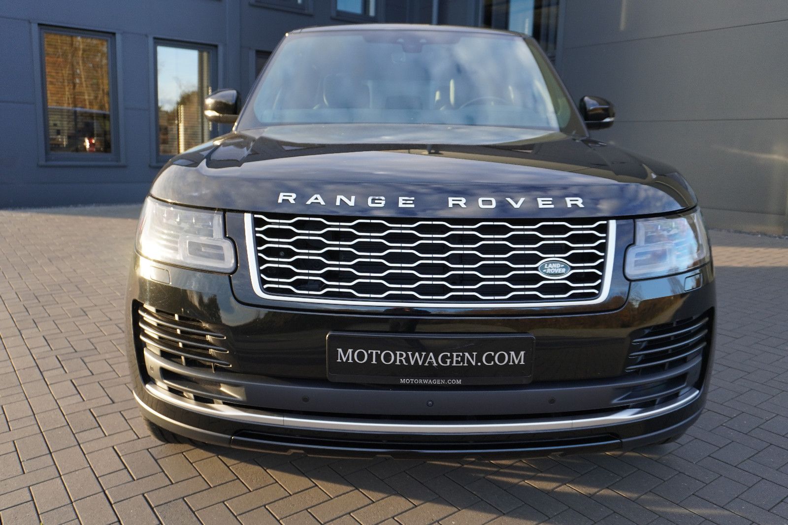 Fahrzeugabbildung Land Rover Range Rover Vogue