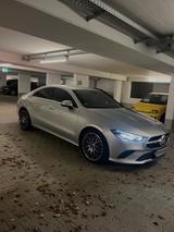 Mercedes-Benz Mercedes CLA 200 d Progressive - Mercedes-Benz CLA 200 Gebrauchtwagen in München