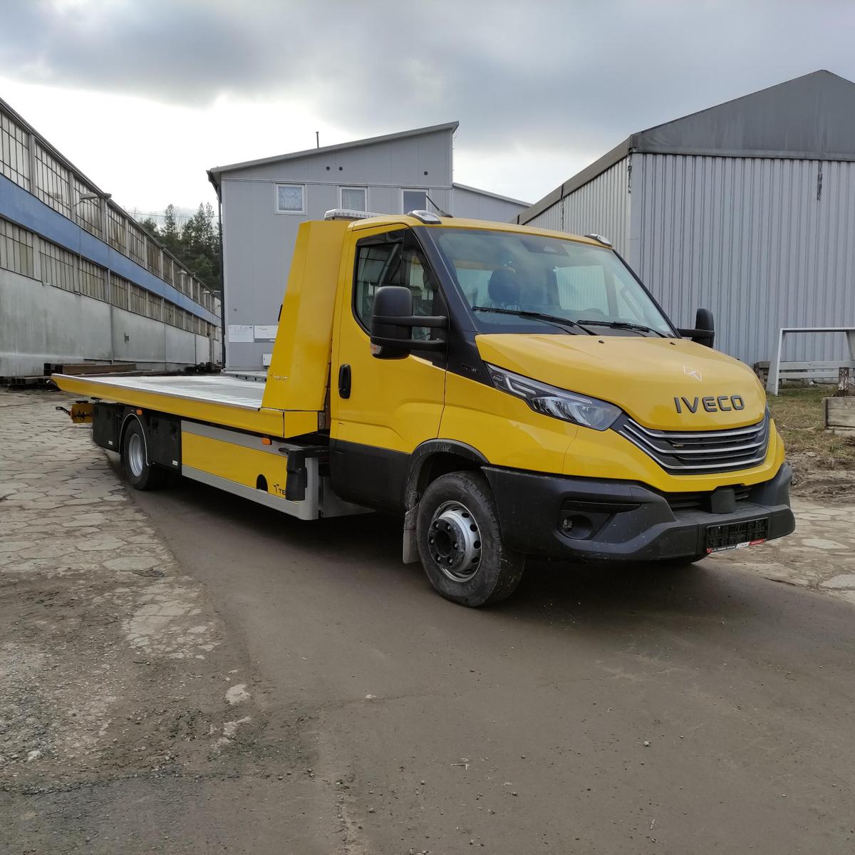 Iveco Daily 70C18P  GSR Schiebeplateau  6700mm
