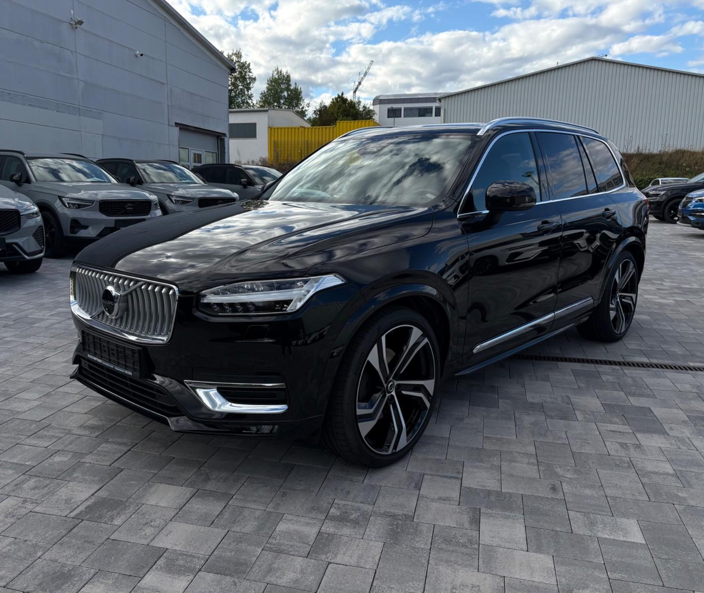Volvo XC90 B5 ULTIMATE BRIGHT AWD -LUFT-AHK-7SITZER-