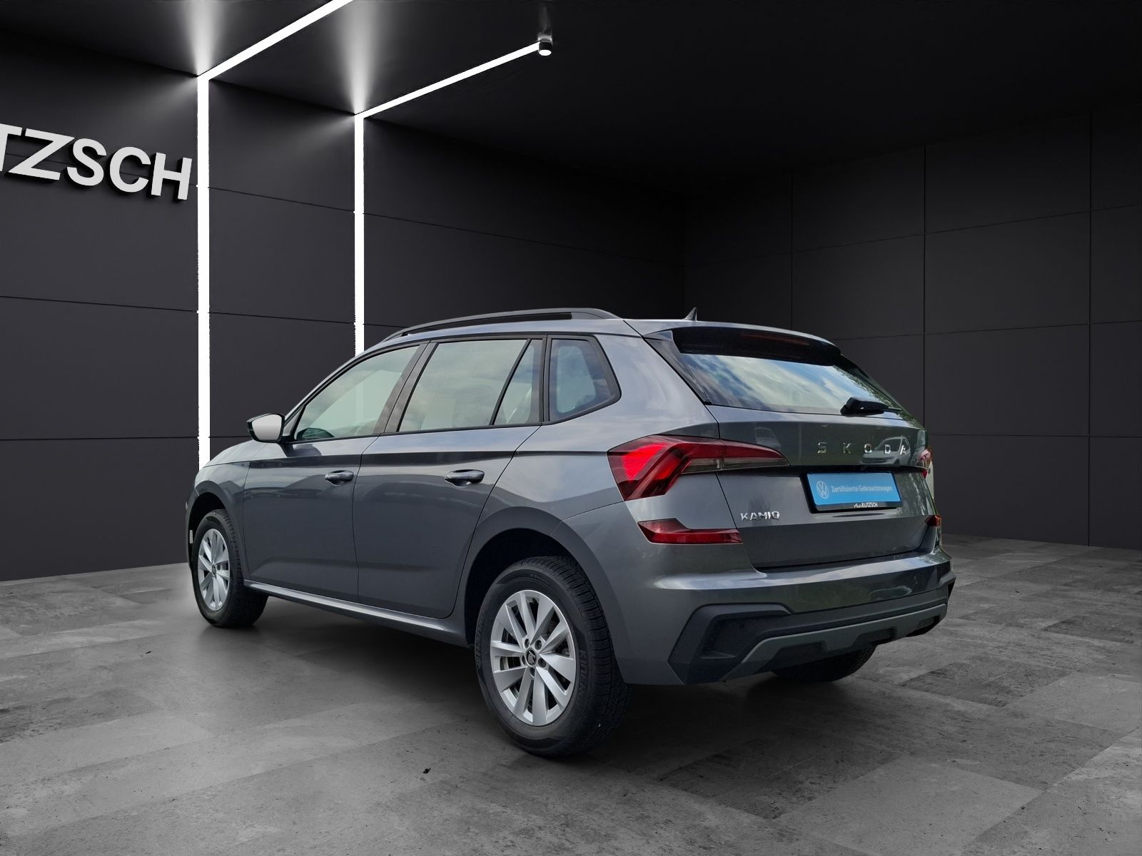 Fahrzeugabbildung SKODA Kamiq TSI Selection DSG LED Navi AID ACC RFK SHZ