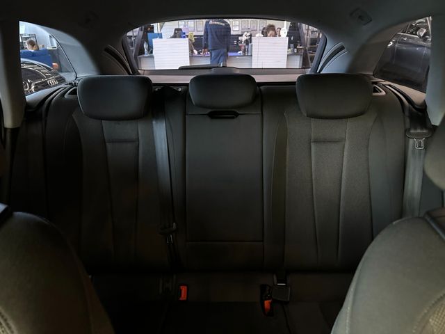 Audi A4 *TEMPO*KLIMA*SZHZ*TÜV-0128*NAVI*TEMPOMAT