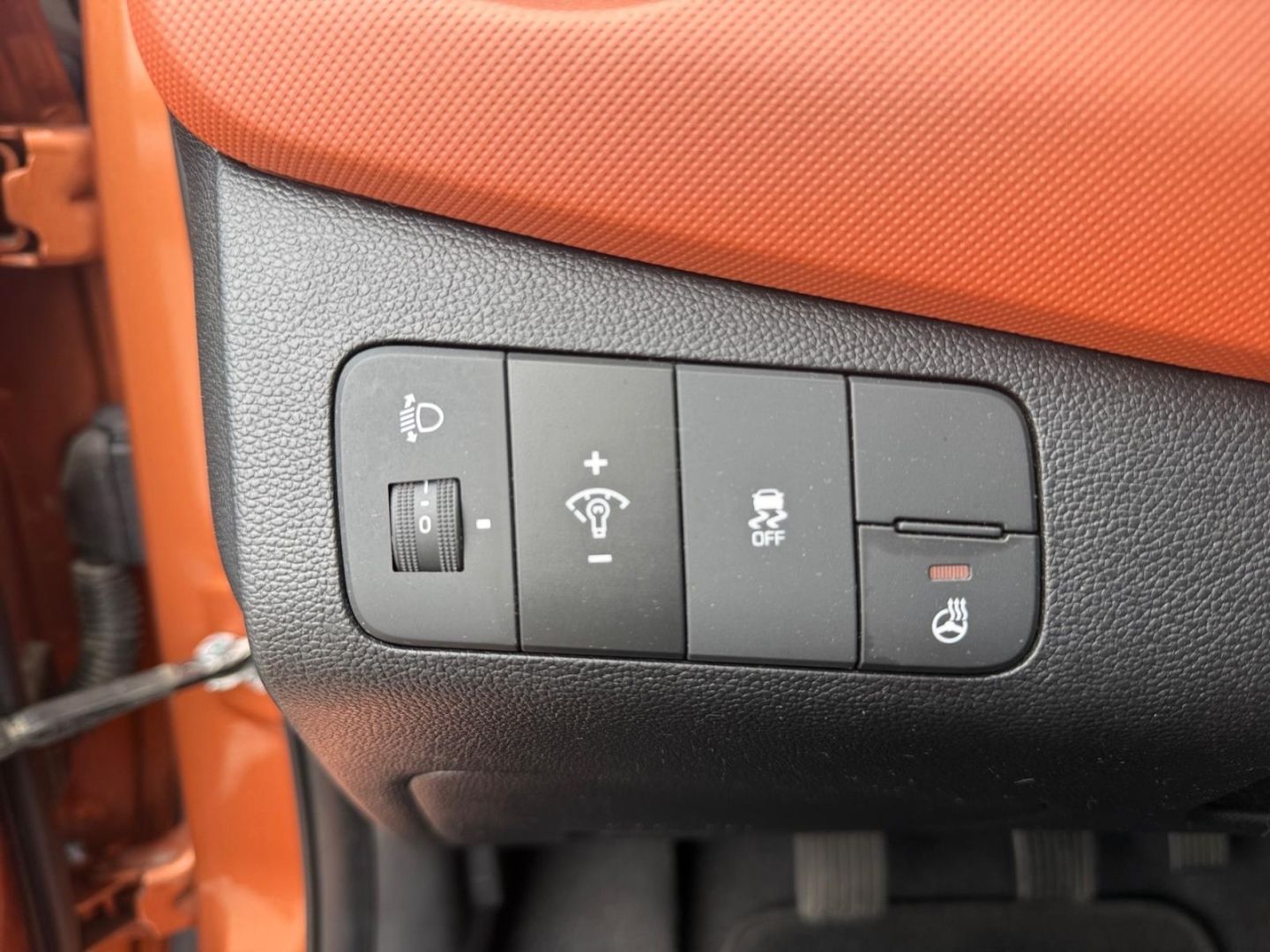 Fahrzeugabbildung Hyundai i10 1.0 FIFA WORLD CUP ALLWETTER+KLIMA+SHZ