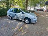 Nissan Almera Tino 1.8.TUV NEU. - gebrauchte Nissan Almera Tino aus dem Jahr 2004