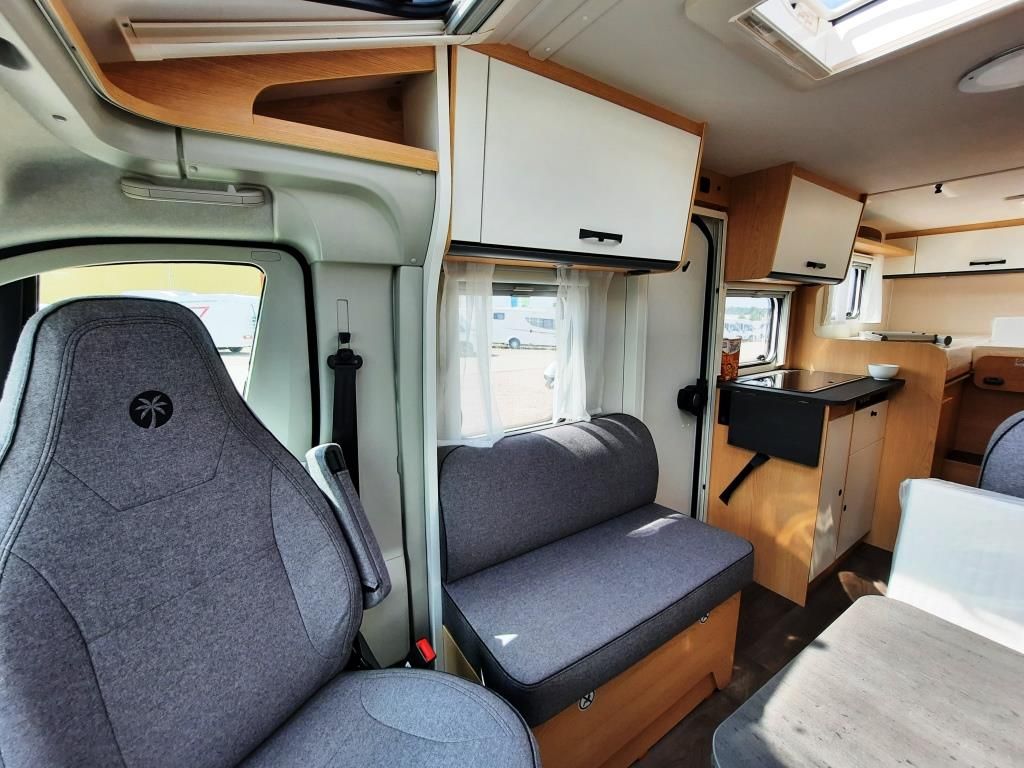 Fahrzeugabbildung Sunlight V 67S ADVENTURE EDITION Verfüg./Sparen Sie 2.526