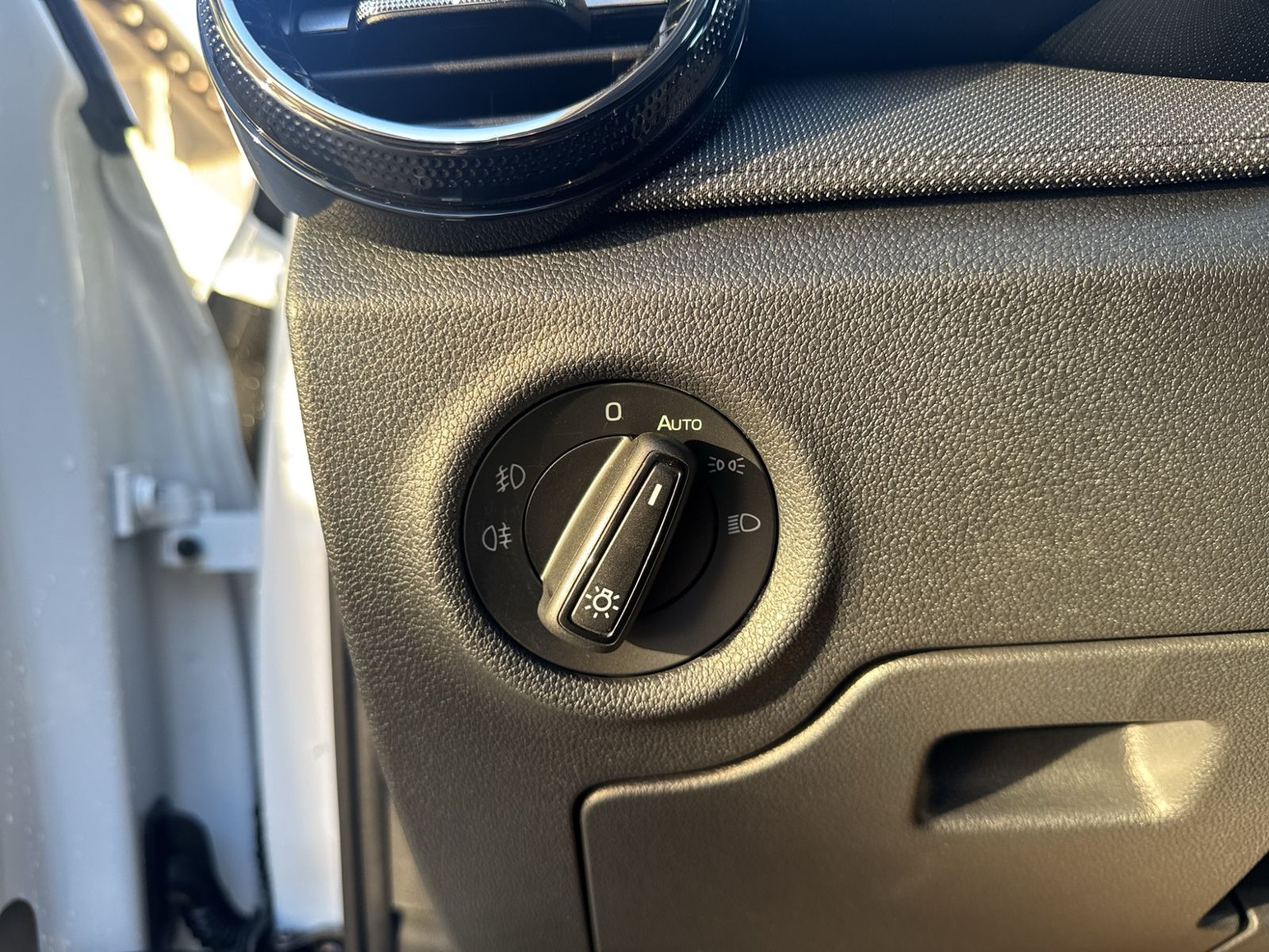 Fabia Selection 1.0 MPI, Sicherheitspaket, Licht