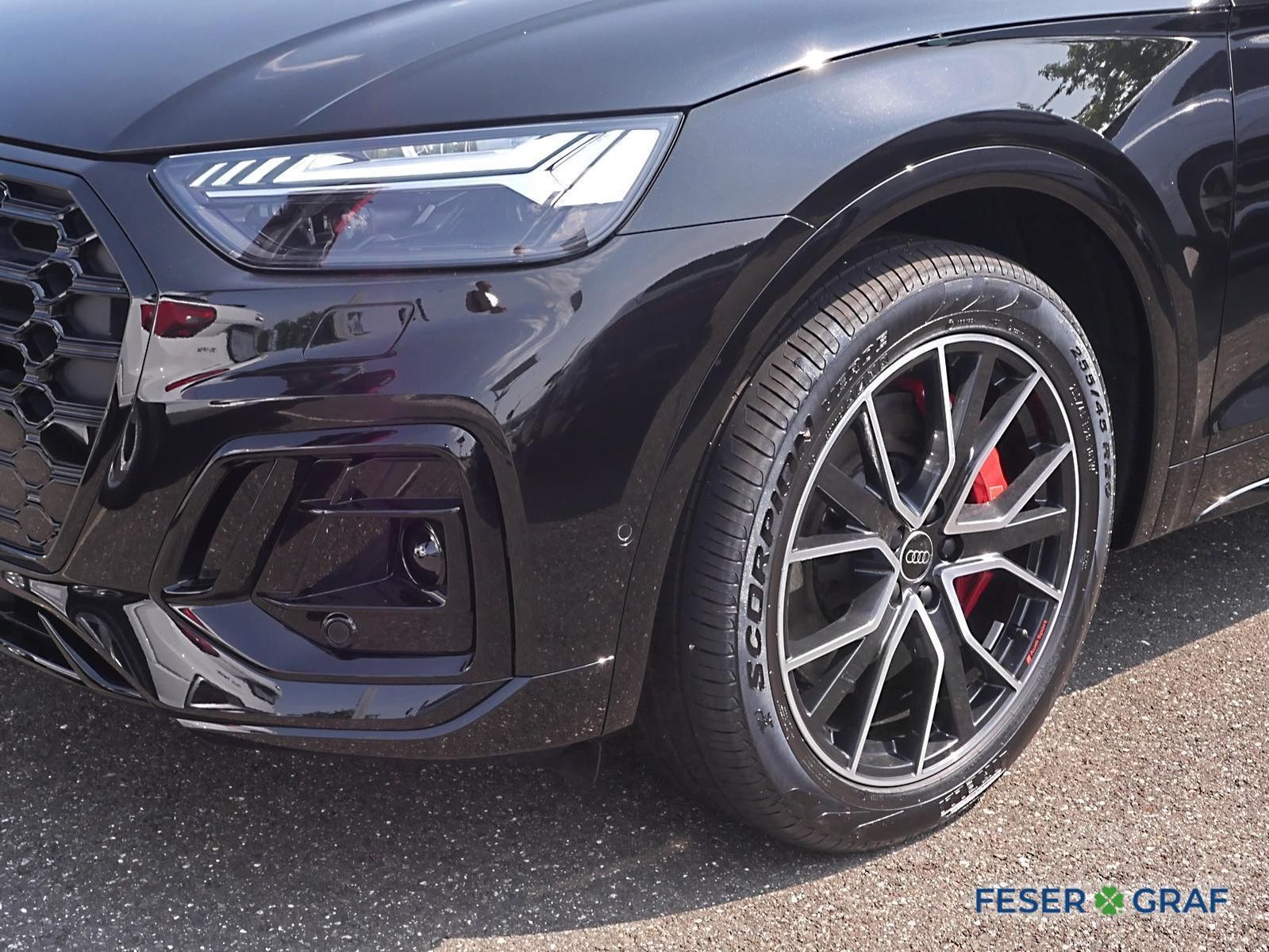 Audi SQ5 - Bild 18