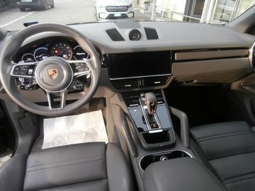 Porsche Cayenne - 11