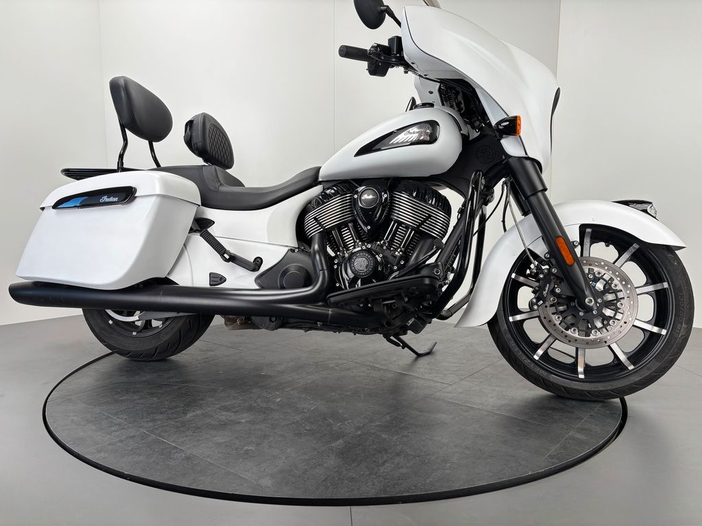 Fahrzeugabbildung Indian CHIEFTAIN DARK HORSE *SCHECKHEFTGEPFLEGT