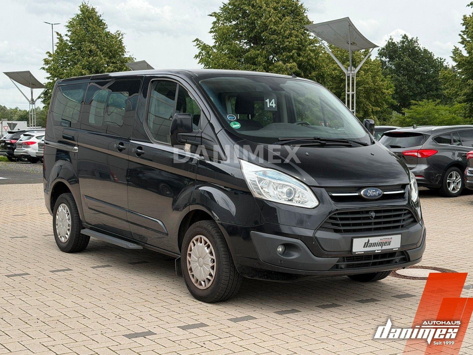 Ford Transit Tourneo Custom TITANIUM L1H1 AHK 8-Sitze