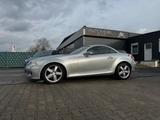 Mercedes-Benz SLK 200 SLK Roadster Kompressor*LEDER*AUTOMATIK* - Mercedes-Benz SLK 200 Gebrauchtwagen