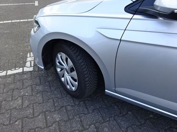 Fotografie des VW Polo 1.0 TSI Life *LED*PDC*VZE*APP*NAVI