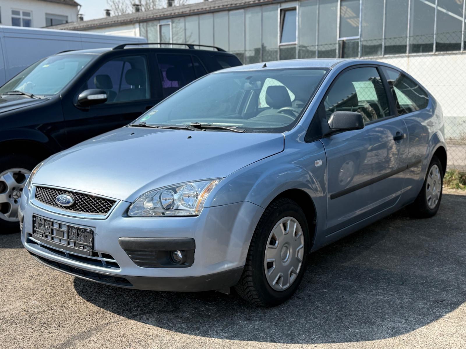 Ford Focus Lim. Trend *77.000KM*Gepflegter Zustand*